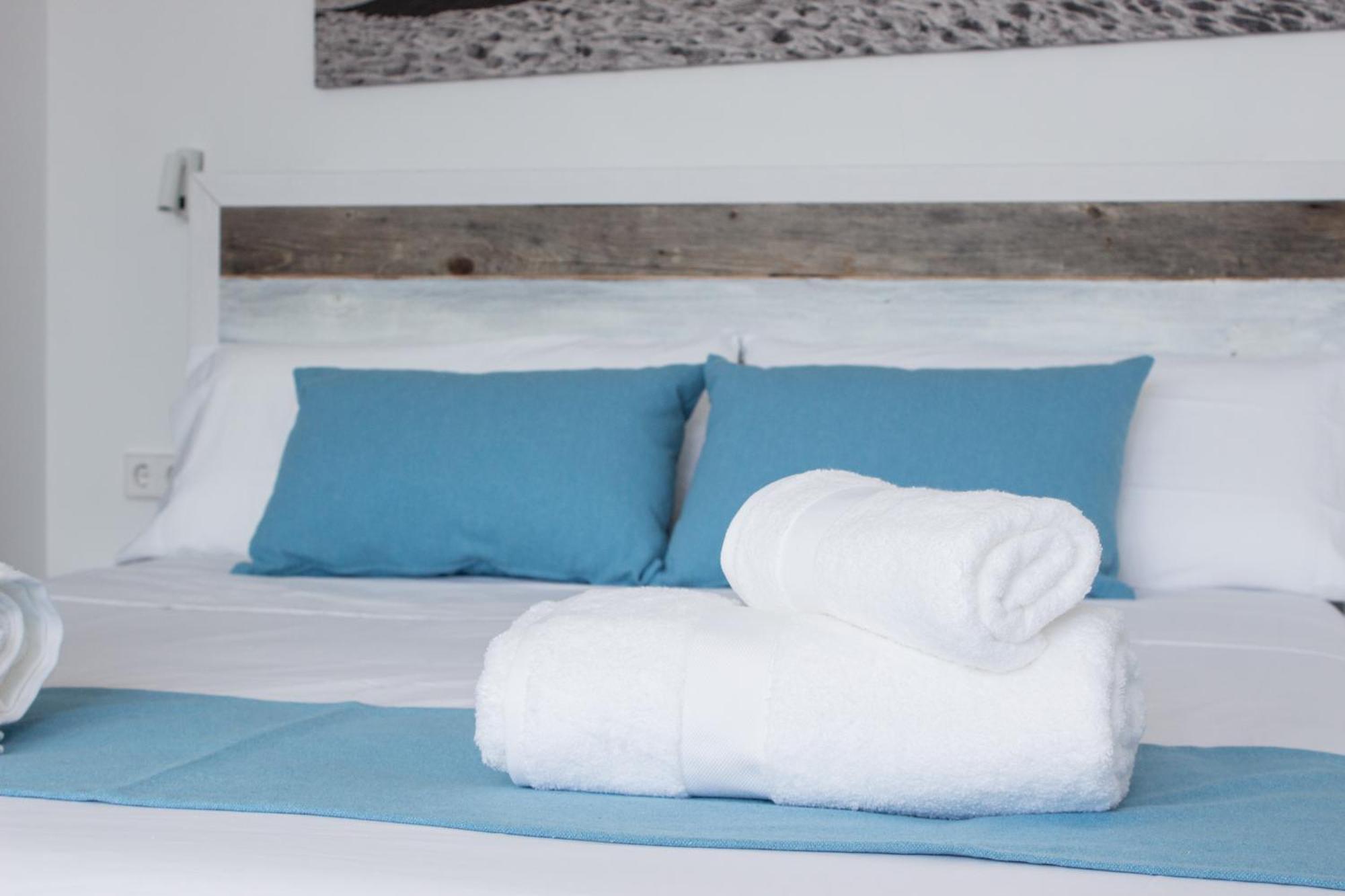 Hotel Boutique Es Blau Cadaqués Dış mekan fotoğraf
