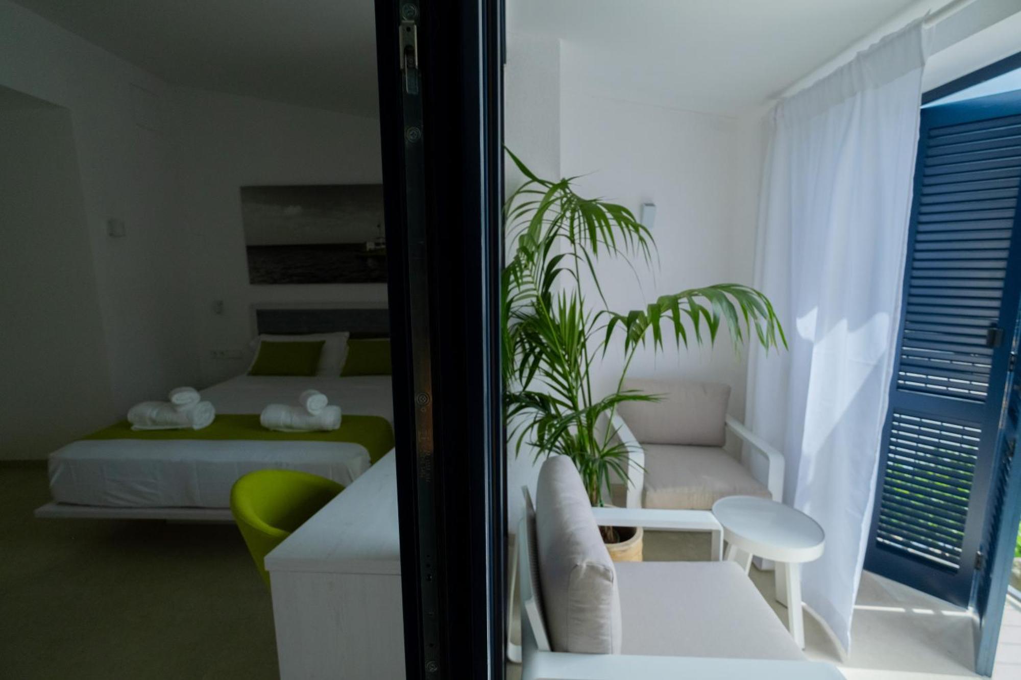 Hotel Boutique Es Blau Cadaqués Dış mekan fotoğraf