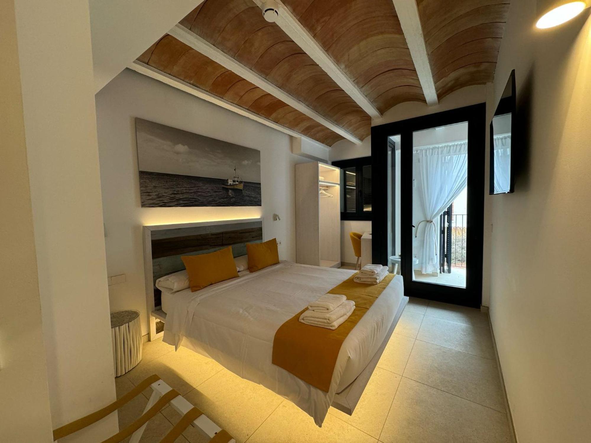 Hotel Boutique Es Blau Cadaqués Dış mekan fotoğraf